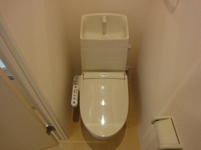 トイレ　参考写真