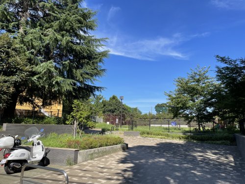公園　下馬中央公園（公園）まで348m