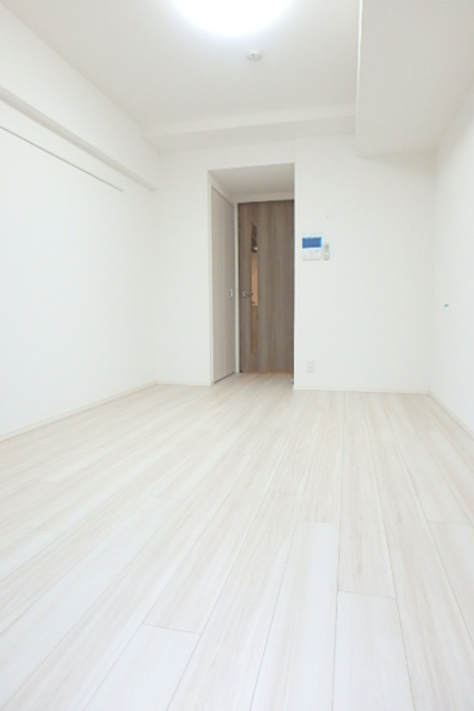 その他部屋・スペース　落ち着いて過ごせるお部屋なので、寝室にいかがでしょうか