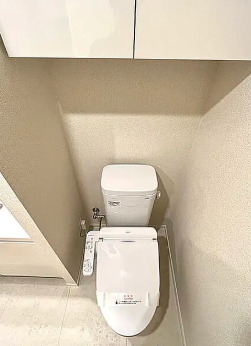トイレ　写真は同タイプ住居です
