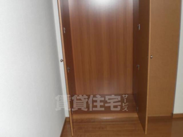リーガル京都烏丸五条通りの玄関写真