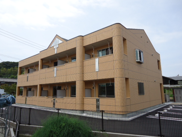 建物外観　外観写真（昼）