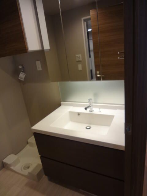 洗面設備　写真は同タイプ住居です