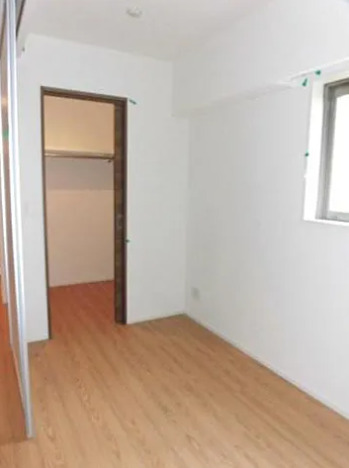 収納　写真は同タイプ住居です