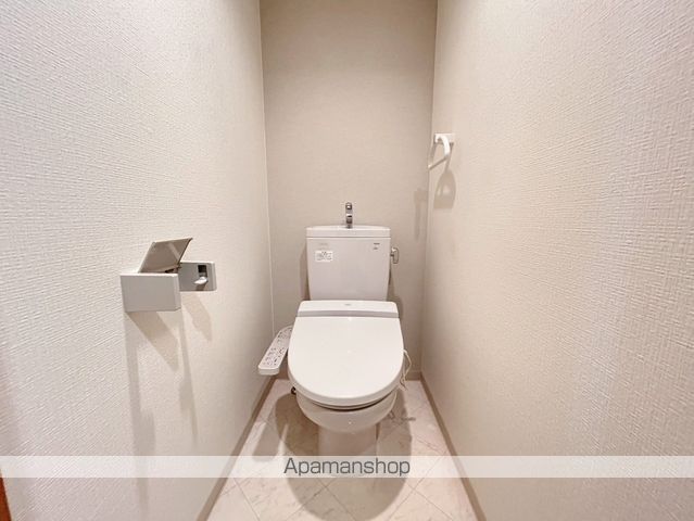 広島電鉄白島線 女学院前駅 徒歩4分 11階建 築19年のトイレ写真