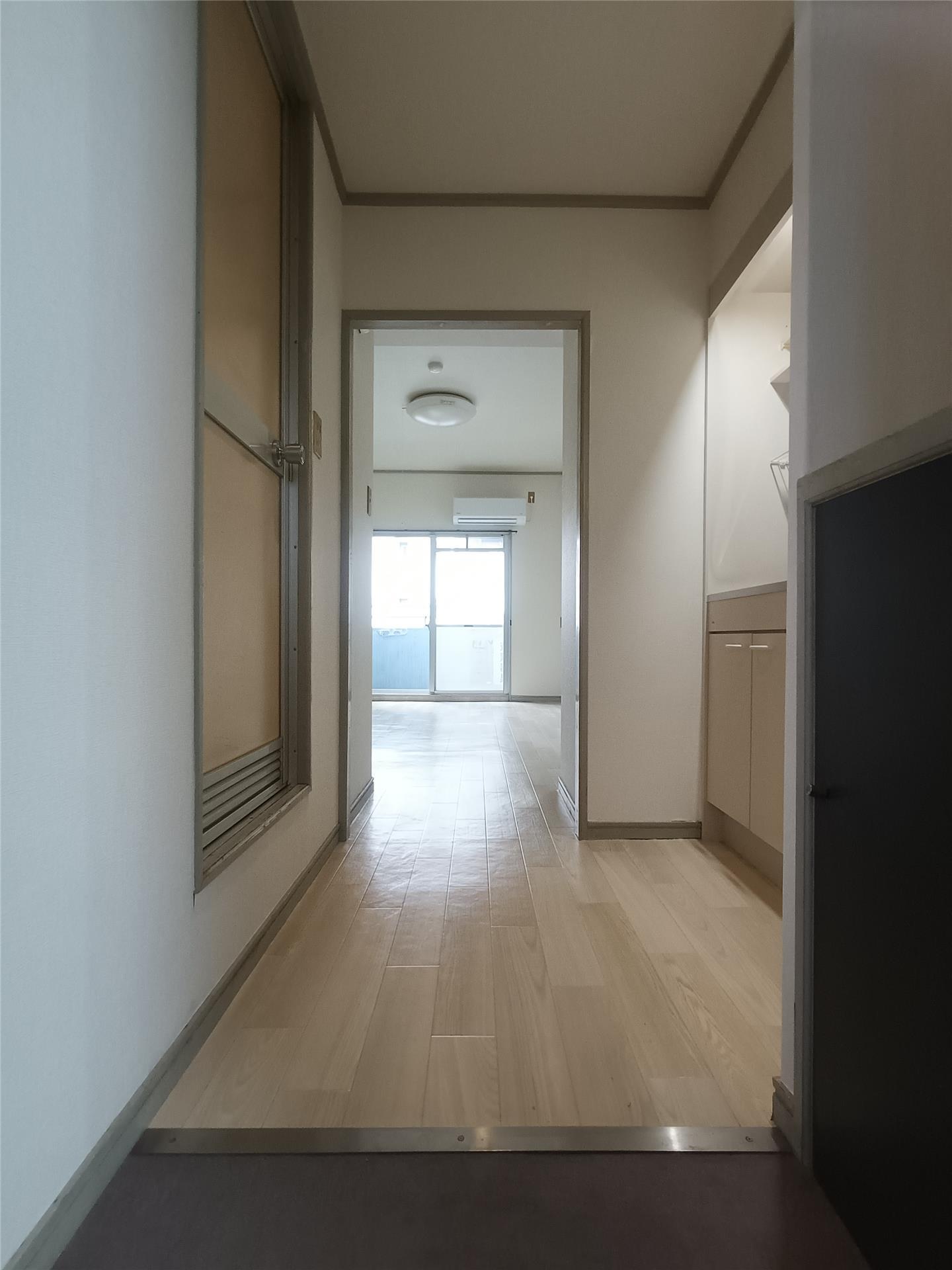 TBレジデンス大分駅前の玄関写真