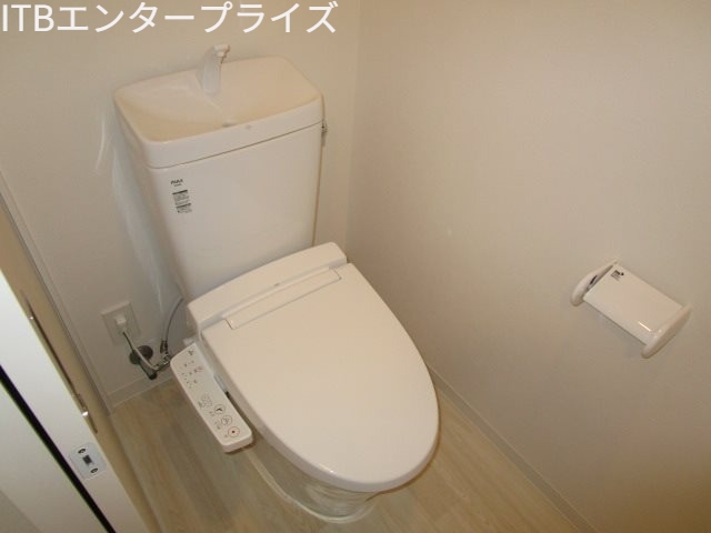 Art Force八幡駅前のトイレ写真