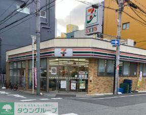 コンビニ　セブンイレブン大阪安堂寺町1丁目店（コンビニ）まで290m