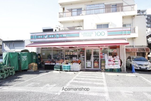 コンビニ　ローソンストア１００（コンビニ）まで269m