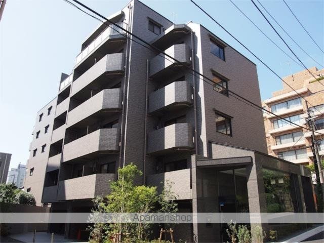 ルーブル泉岳寺前の外観写真
