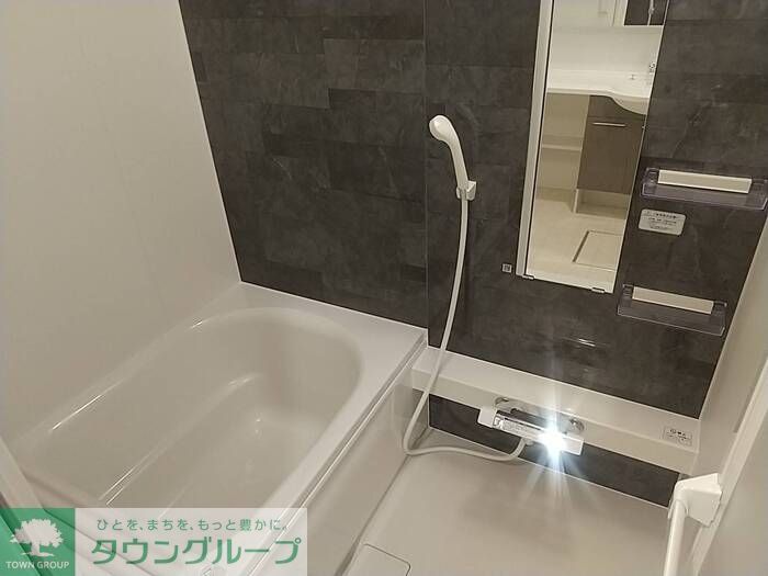 バス・シャワールーム　同物件の他のお部屋のイメージです。