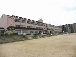 すずかけ台ハイツ第3団地2号棟の周辺写真