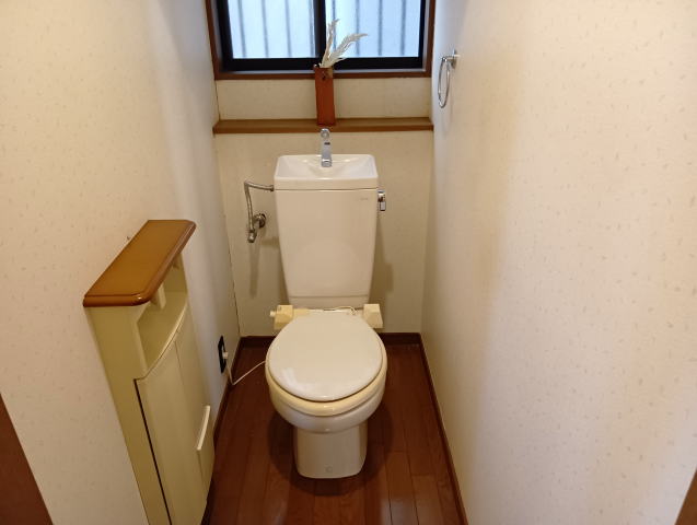 一戸建12210のトイレ写真