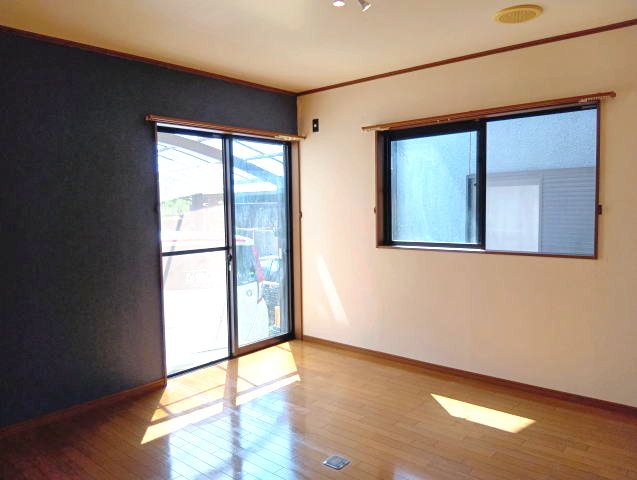 一戸建12210の居間写真