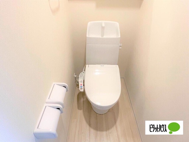 ＪＲ東海道本線 野洲駅 徒歩11分 2階建 築2年のトイレ写真