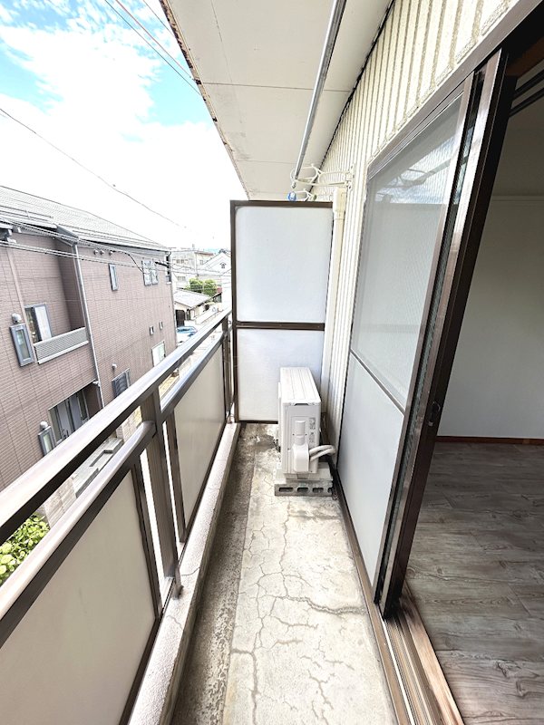 バルコニー　写真は307号室です（参考）