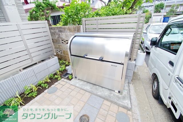 メゾンカズールの外観写真