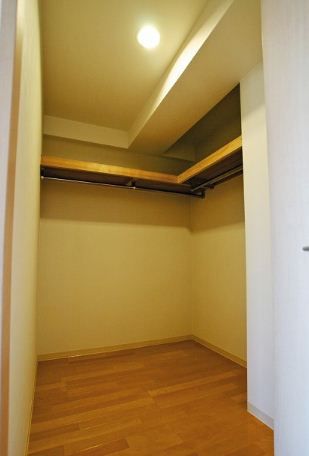 阪急千里線 関大前駅 徒歩13分 10階建 築20年の内装写真