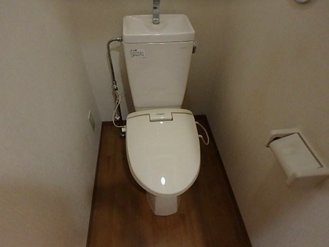 トイレ　※参考写真