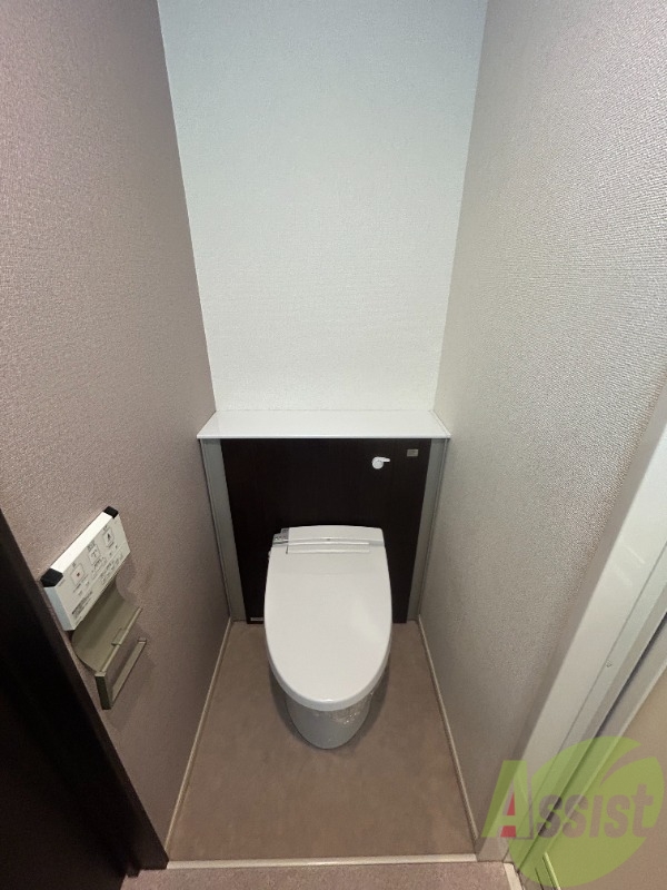 トイレ　トイレは清潔感があり安心して使用できそうです。