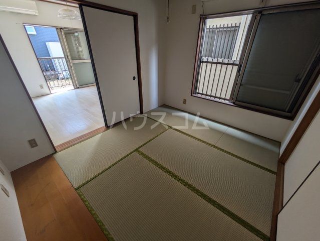 フジハイツの内装写真