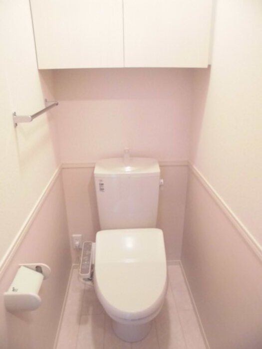 トイレ　シンプルで使いやすいトイレです