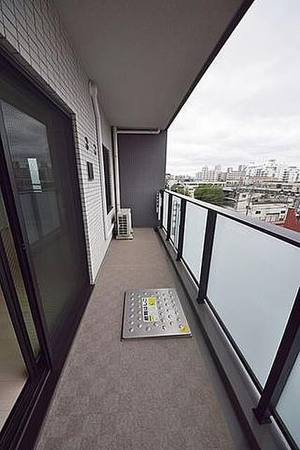 バルコニー　（別タイプ参考写真）GENOVIA隅田川westskygar