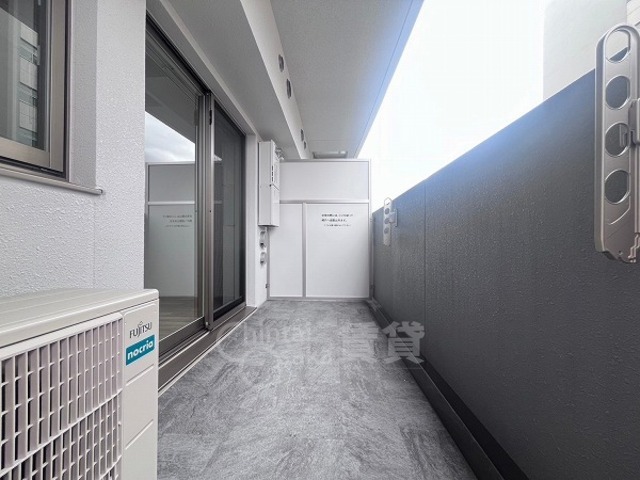 地下鉄御堂筋線 江坂駅 徒歩7分 15階建 築3年の内装写真