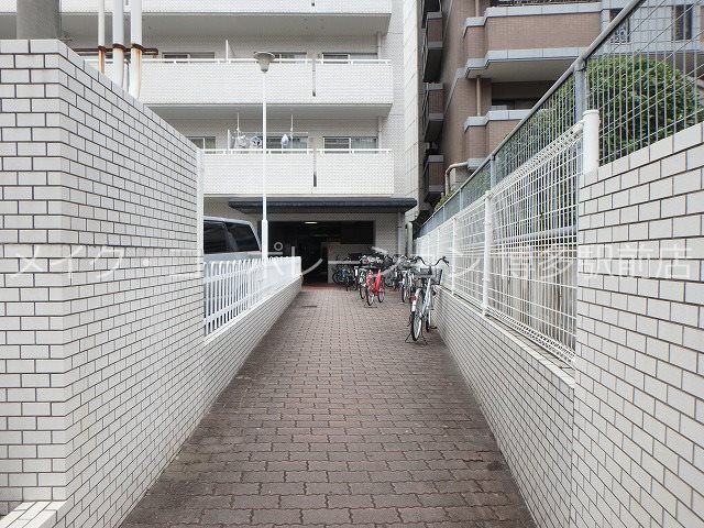 地下鉄空港線 東比恵駅 徒歩7分 11階建 築43年の内装写真