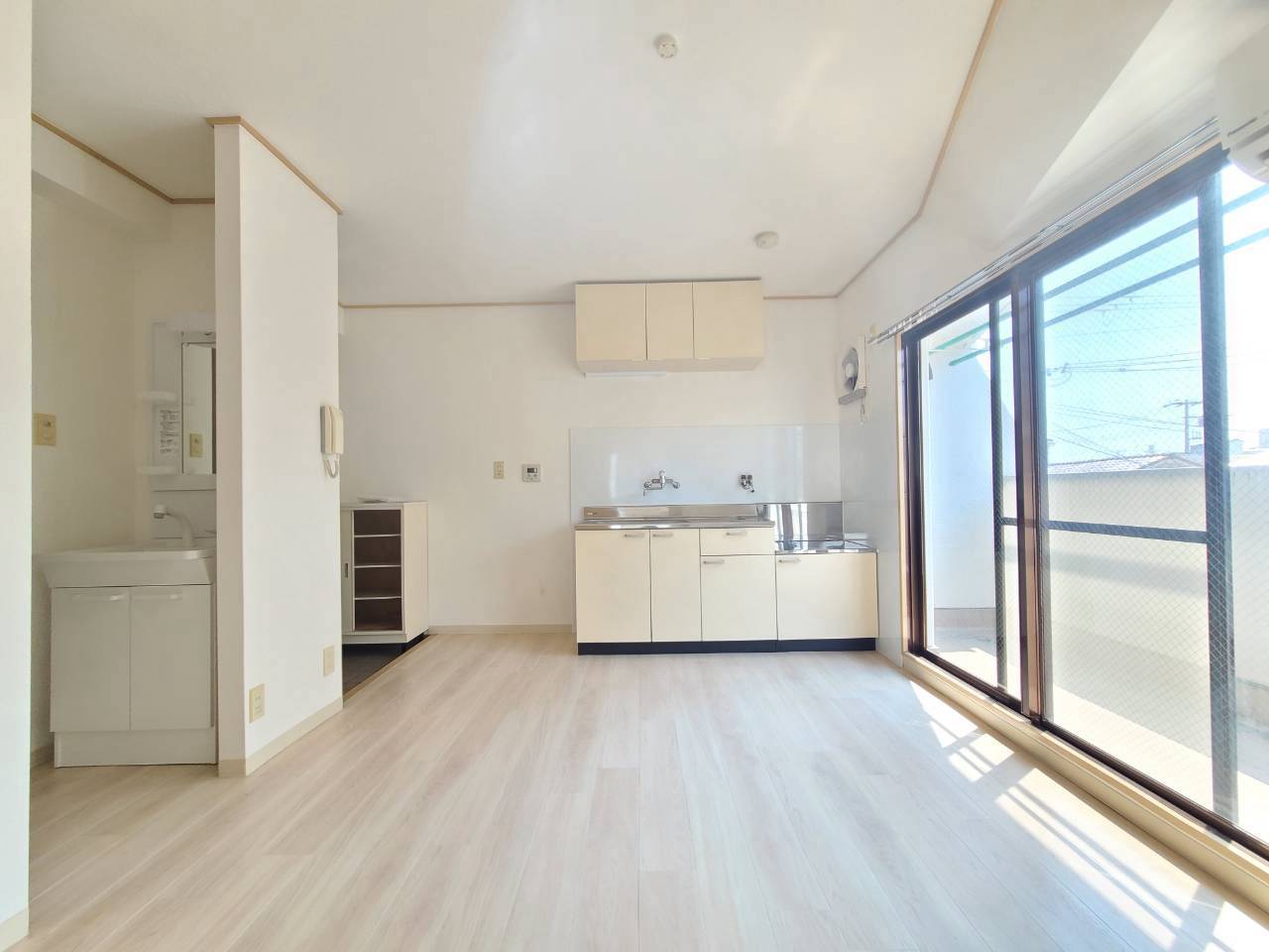 シャトー滝の茶屋の居間写真
