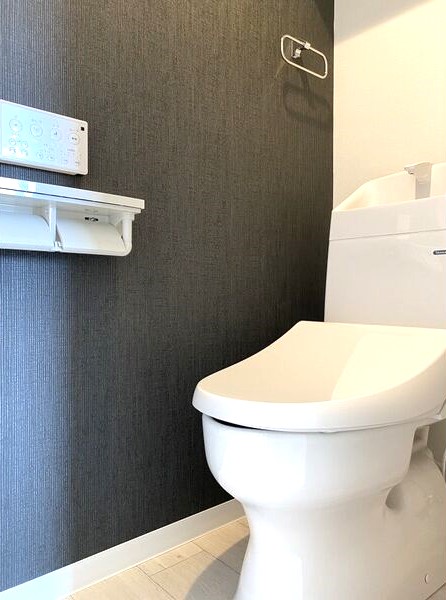 RIVIER発寒のトイレ写真
