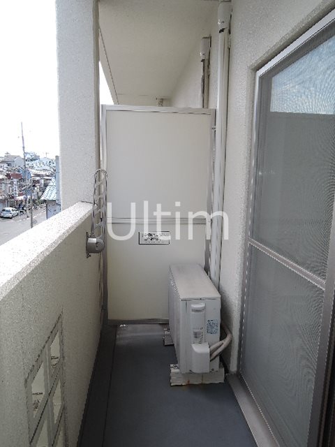 バルコニー　別部屋のお写真です。ご参考までに！