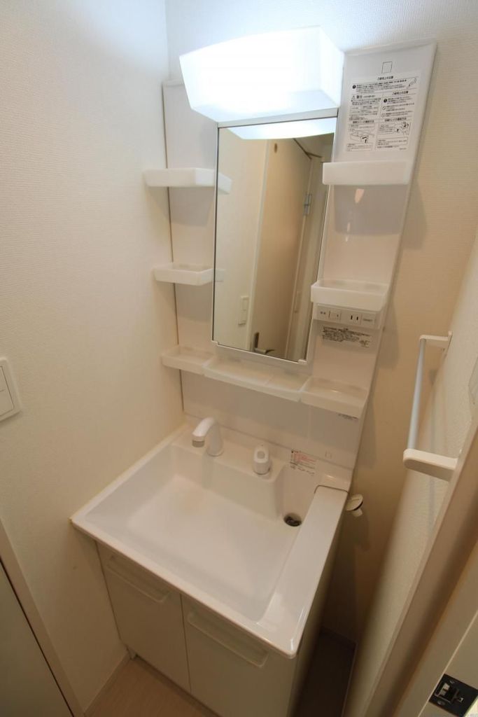 洗面設備　※同施工会社参考写真