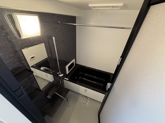 バス・シャワールーム　※別部屋の写真です
