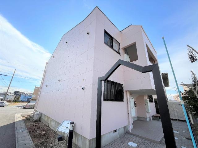 建物外観　外観写真（昼）