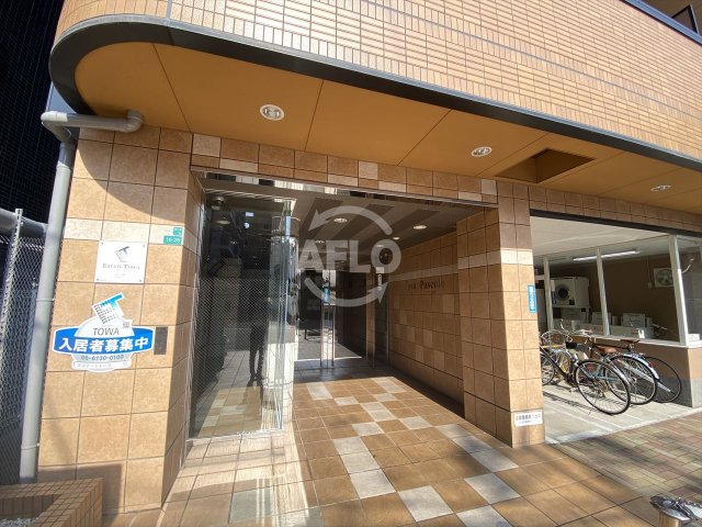 エントランス　カーサパスコロ　エントランス