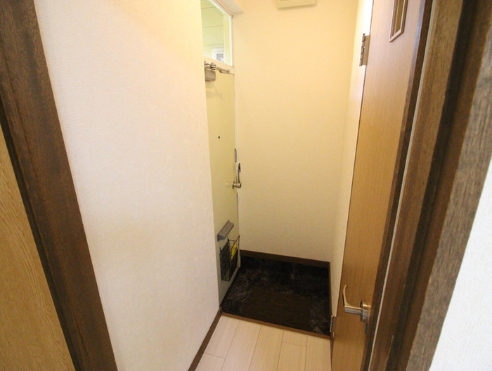 グレ-スハイム本町の玄関写真