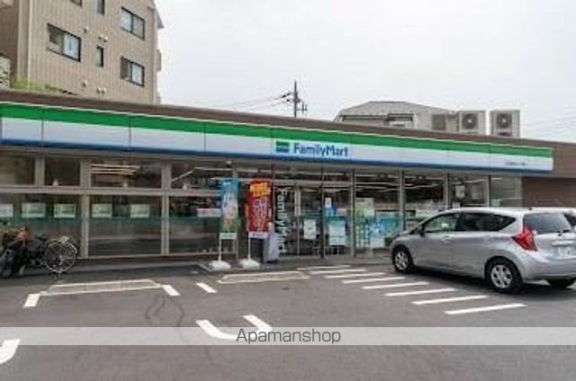 コンビニ　ファミリーマート大田南馬込六丁目店（コンビニ）まで108m