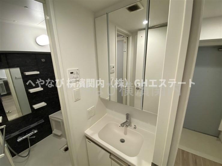洗面設備　他号室　同施工参考写真