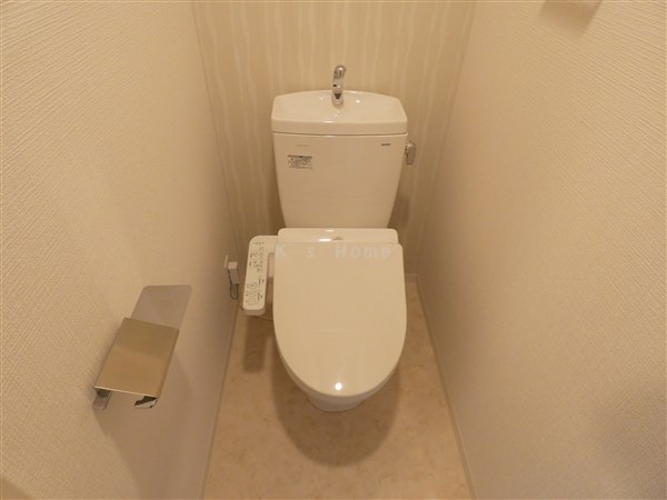 阪神本線 春日野道駅 徒歩3分 12階建 築4年のトイレ写真
