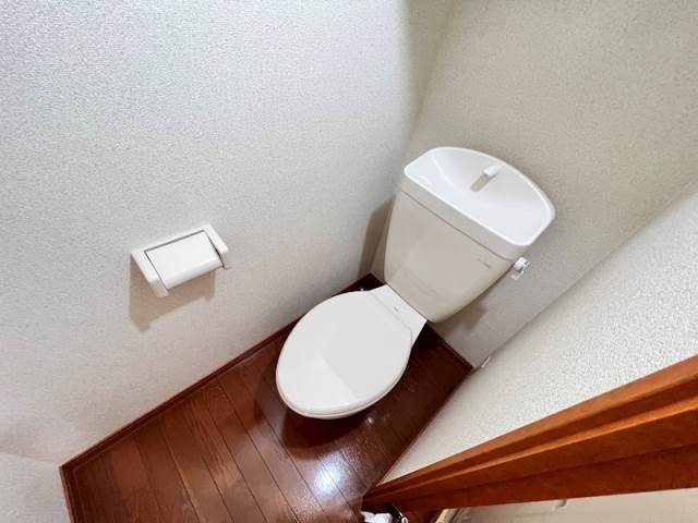 ＪＲ鹿児島本線 東郷駅 徒歩14分 2階建 築21年のトイレ写真