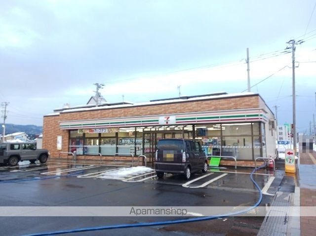コンビニ　セブンイレブン大館御成町店（コンビニ）まで1200m