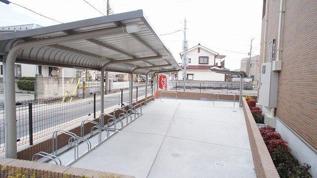 ＪＲ埼京線 戸田公園駅 徒歩16分 3階建 築9年の外観写真