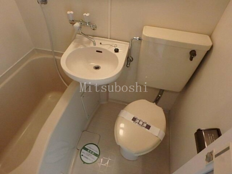 フラッツ幡ヶ谷のトイレ写真
