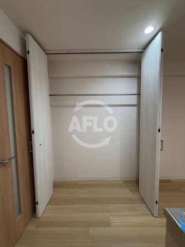 収納　パレロワイヤル順慶町　クローゼット