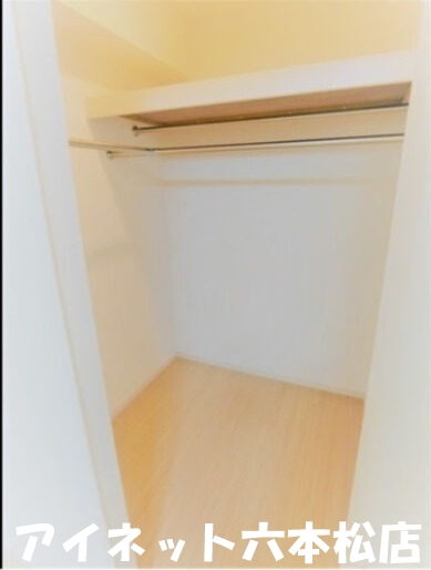 その他共有部分　ウォークインクローゼットも付いてます。