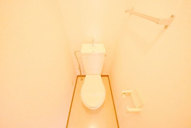 トイレ　★きれいなトイレスペースです★