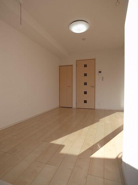 居室・リビング　☆広々としたリビング☆
