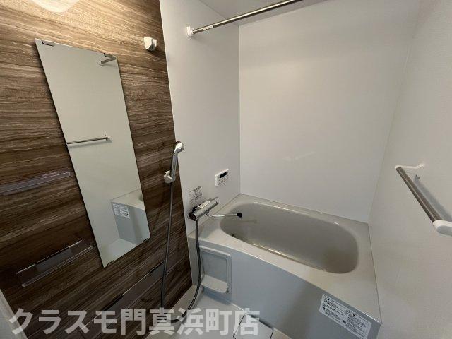 バス・シャワールーム　(参考)反転間取りのお部屋の写真