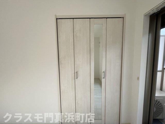 トイレ　(参考)反転間取りのお部屋の写真